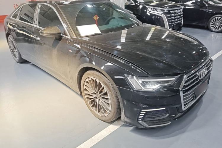 Used Audi A6L New Energy 2022 55 TFSI e quattro Front Right 45 Deg