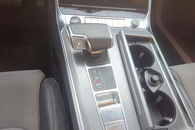 Used Audi A6L New Energy 2022 55 TFSI e quattro Gear Lever