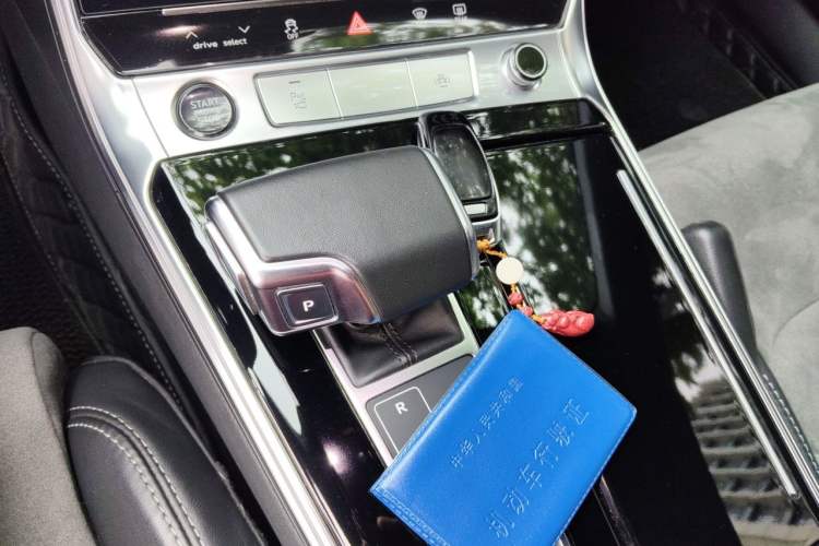 Used Audi A6L New Energy 2022 55 TFSI e quattro Gear Lever