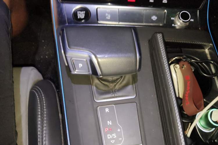 Used Audi A6L New Energy 2022 55 TFSI e quattro Gear Lever