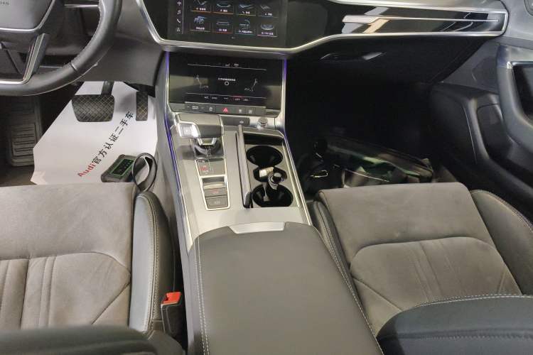 Used Audi A6L New Energy 2022 55 TFSI e quattro Gear Lever