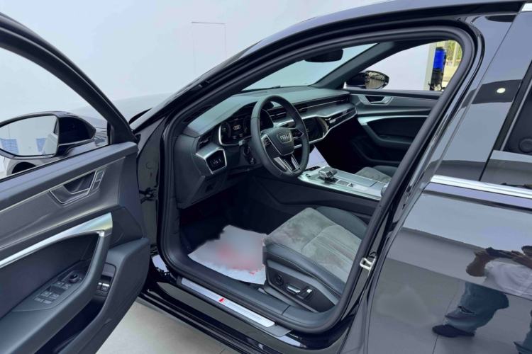 Used Audi A6L New Energy 2022 55 TFSI e quattro Interior 1