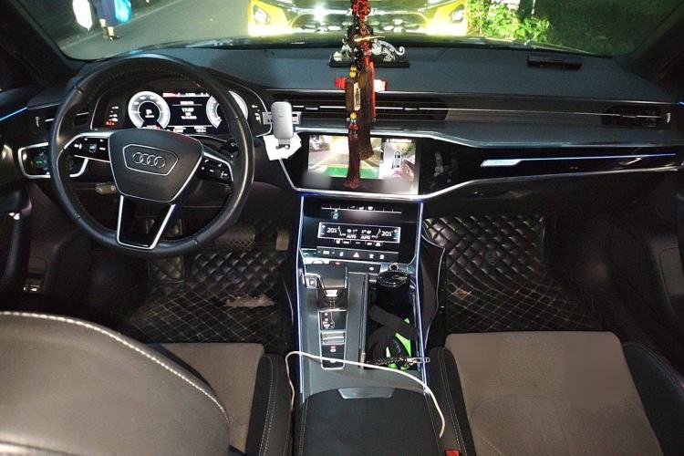Used Audi A6L New Energy 2022 55 TFSI e quattro Interior 2