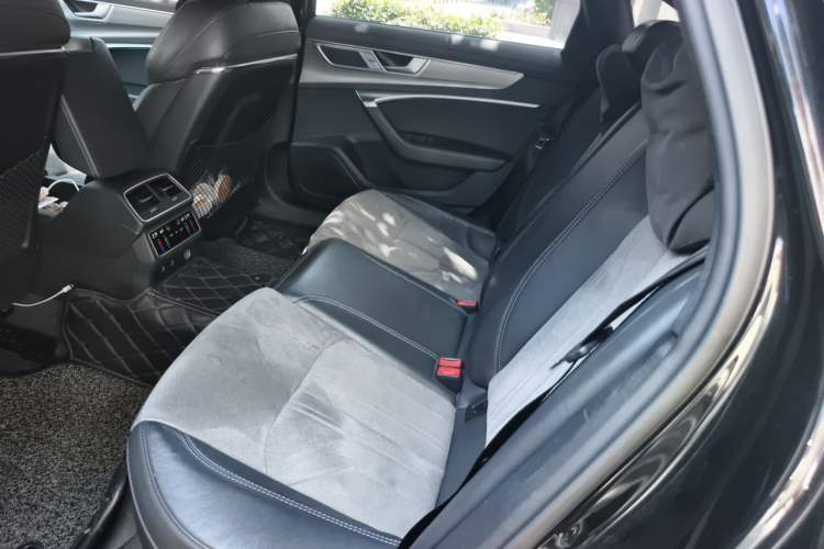 Used Audi A6L New Energy 2022 55 TFSI e quattro Left Rear Seat