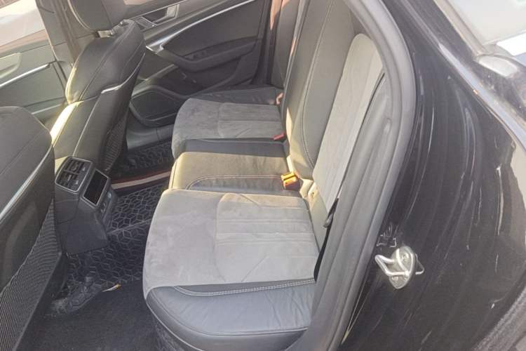 Used Audi A6L New Energy 2022 55 TFSI e quattro Left Rear Seat