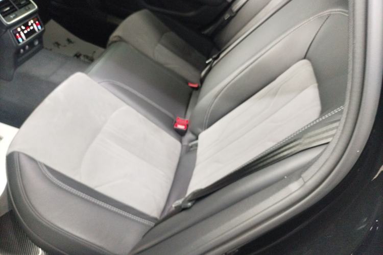 Used Audi A6L New Energy 2022 55 TFSI e quattro Left Rear Seat