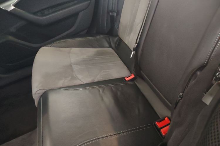 Used Audi A6L New Energy 2022 55 TFSI e quattro Left Rear Seat