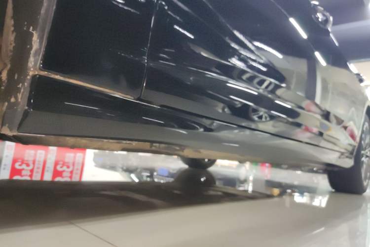 Used Audi A6L New Energy 2022 55 TFSI e quattro Left Side Sill