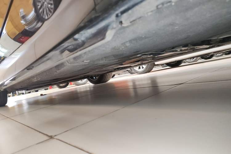 Used Audi A6L New Energy 2022 55 TFSI e quattro Left Side Sill