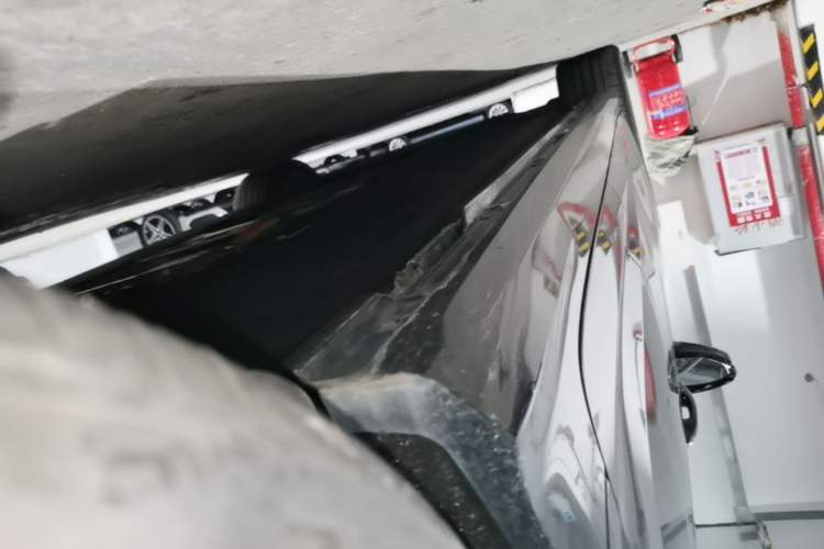 Used Audi A6L New Energy 2022 55 TFSI e quattro Left Side Sill