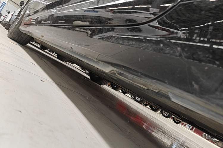 Used Audi A6L New Energy 2022 55 TFSI e quattro Left Side Sill