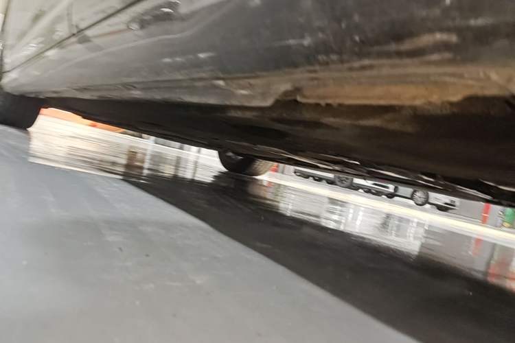Used Audi A6L New Energy 2022 55 TFSI e quattro Left Side Sill