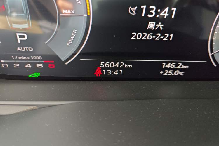 Used Audi A6L New Energy 2022 55 TFSI e quattro Odometer Close Up