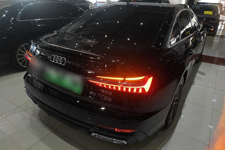 Used Audi A6L New Energy 2022 55 TFSI e quattro Rear Right 45 Deg