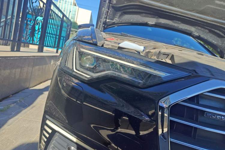 Used Audi A6L New Energy 2022 55 TFSI e quattro Right Front Headlight