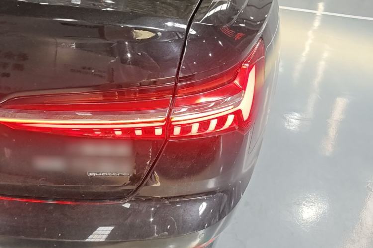 Used Audi A6L New Energy 2022 55 TFSI e quattro Right Rear Taillight