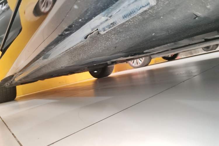 Used Audi A6L New Energy 2022 55 TFSI e quattro Right Side Sill