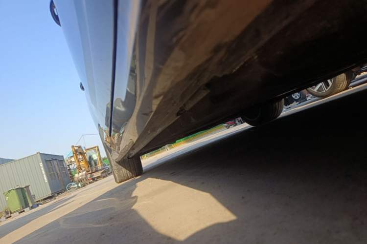 Used Audi A6L New Energy 2022 55 TFSI e quattro Right Side Sill