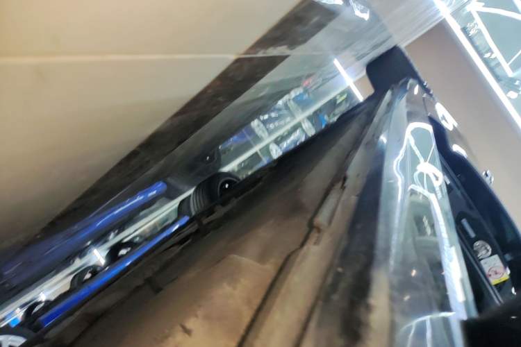 Used Audi A6L New Energy 2022 55 TFSI e quattro Right Side Sill
