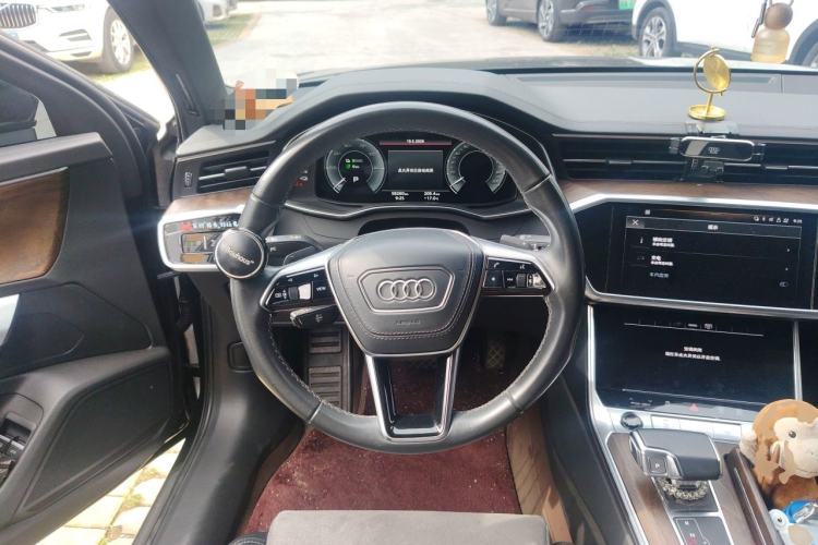 Used Audi A6L New Energy 2022 55 TFSI e quattro Steering Wheel