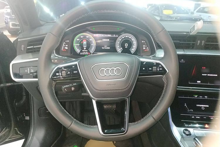 Used Audi A6L New Energy 2022 55 TFSI e quattro Steering Wheel