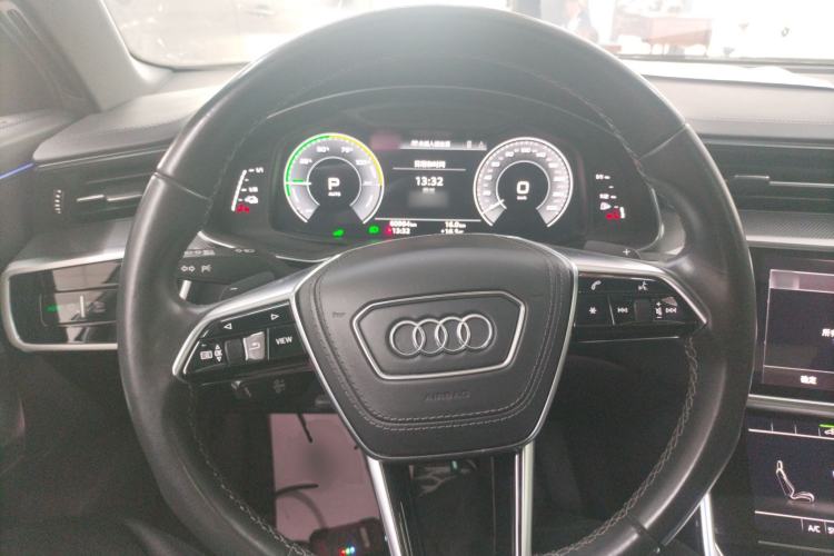 Used Audi A6L New Energy 2022 55 TFSI e quattro Steering Wheel