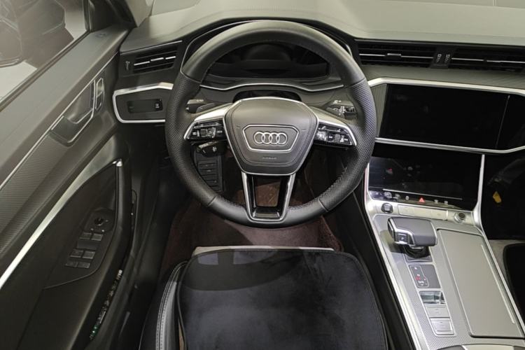 Used Audi A6L New Energy 2022 55 TFSI e quattro Steering Wheel
