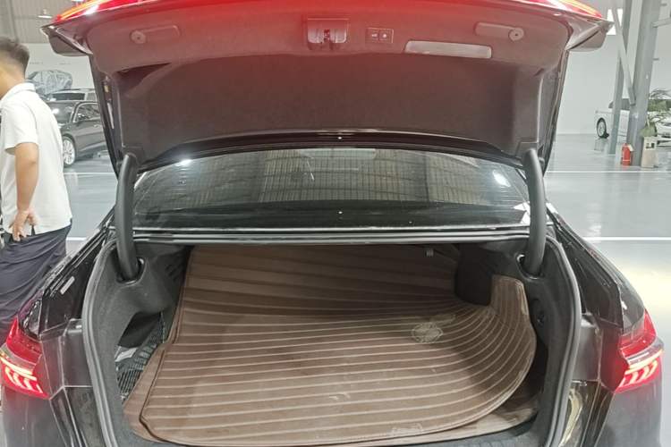 Used Audi A6L New Energy 2022 55 TFSI e quattro Trunk