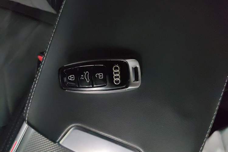 Used Audi A6L New Energy 2022 55 TFSI e quattro Vehicle Key