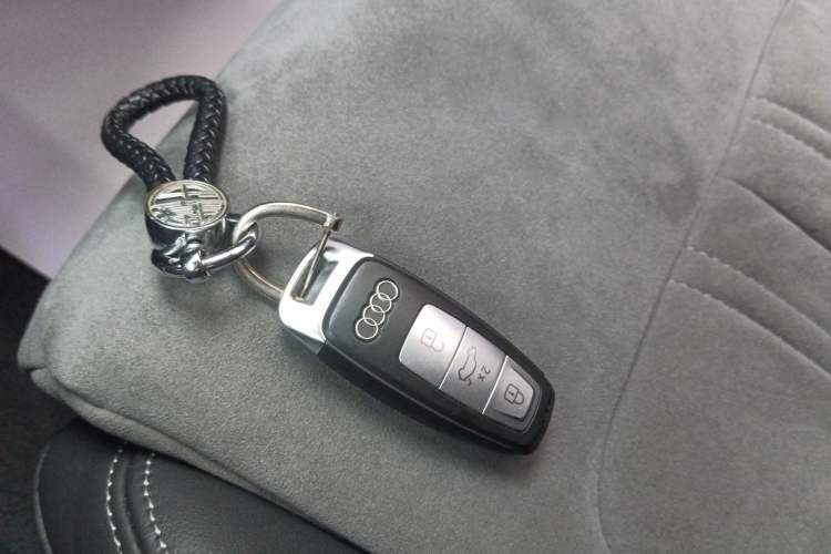 Used Audi A6L New Energy 2022 55 TFSI e quattro Vehicle Key