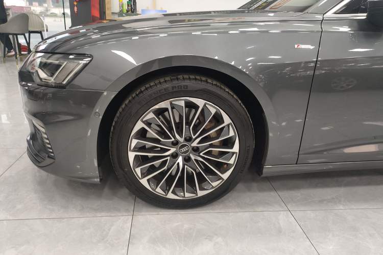 Used Audi A6L New Energy 2022 55 TFSI e quattro Exterior 2