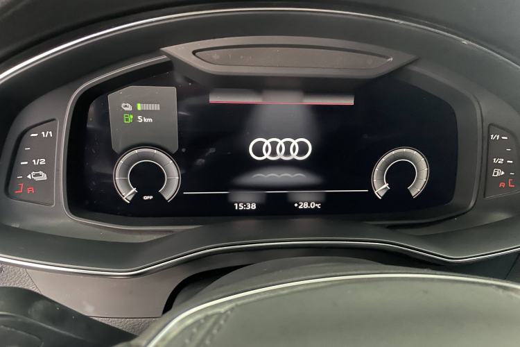 Used Audi A6L New Energy 2022 55 TFSI e quattro Interior 4