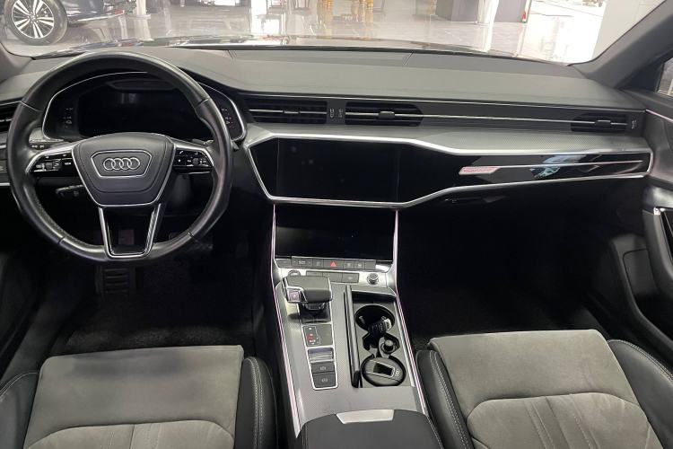 Used Audi A6L New Energy 2022 55 TFSI e quattro Interior 6