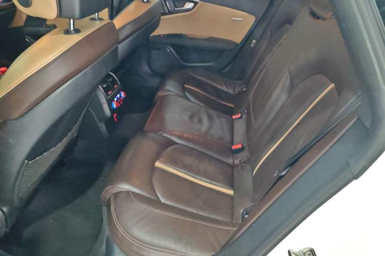 Used Audi A7 2016 50 TFSI quattro Comfort Model Interior 4