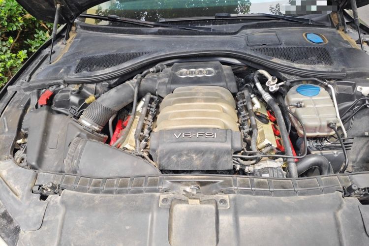 Used Audi A7 2012 2.8FSI quattro Ambition model Engine Bay
