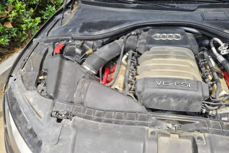 Used Audi A7 2012 2.8FSI quattro Ambition model Engine Bay Right