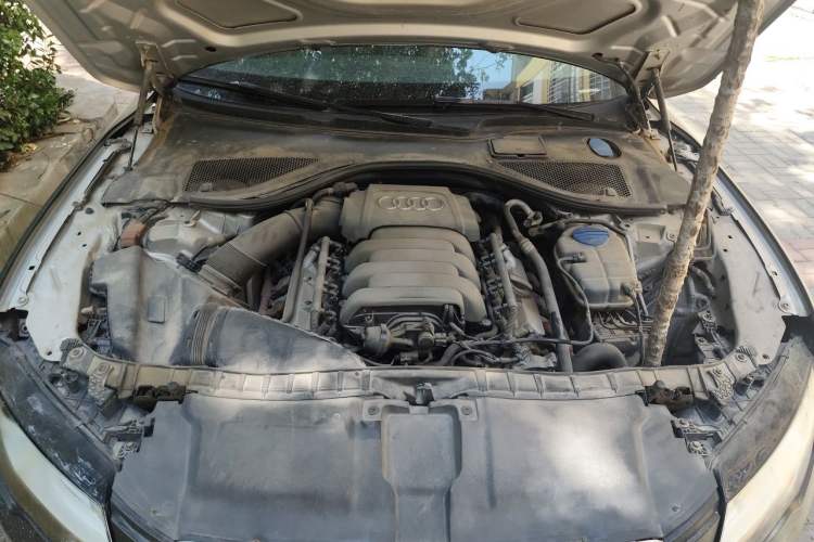 Used Audi A7 2012 2.8FSI quattro Ambition model Engine Bay