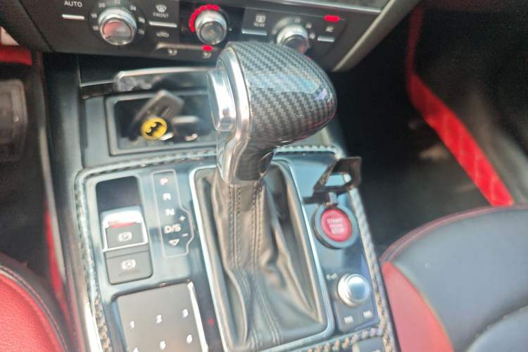 Used Audi A7 2012 2.8FSI quattro Ambition model Gear Lever