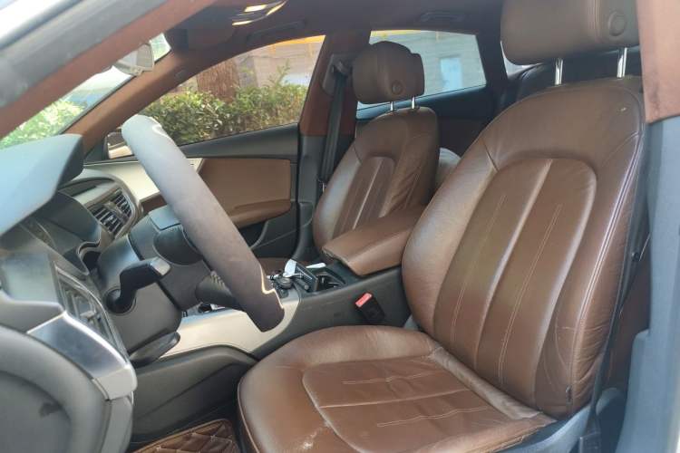 Used Audi A7 2012 2.8FSI quattro Ambition model Left Front Seat