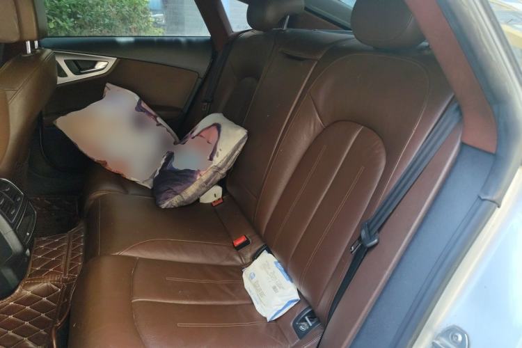 Used Audi A7 2012 2.8FSI quattro Ambition model Left Rear Seat
