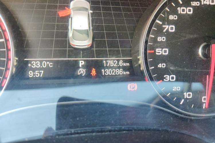Used Audi A7 2012 3.0TFSI quattro Comfort Edition Odometer Close Up