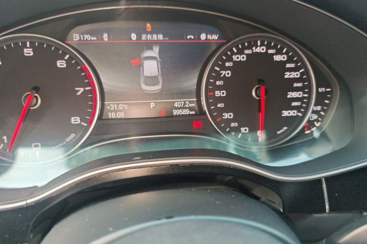 Used Audi A7 2012 2.8FSI quattro Ambition model Odometer Close Up