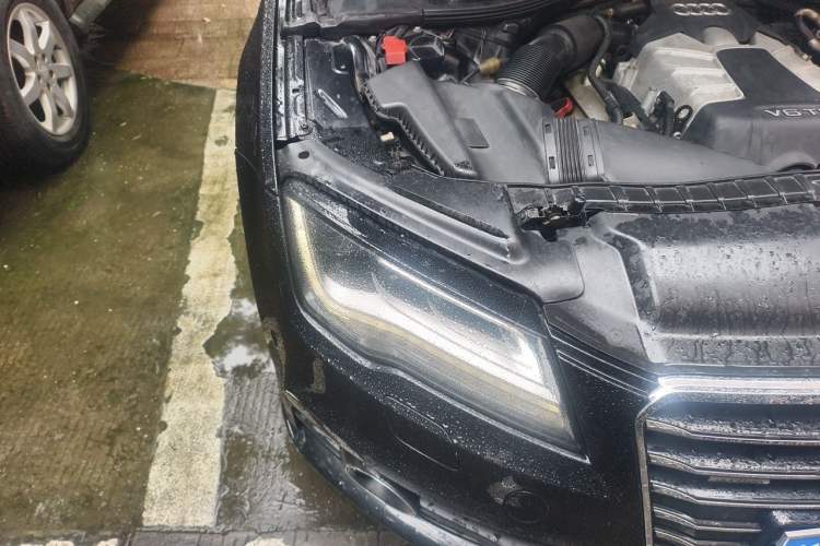 Used Audi A7 2012 3.0TFSI quattro Comfort Edition Right Front Headlight
