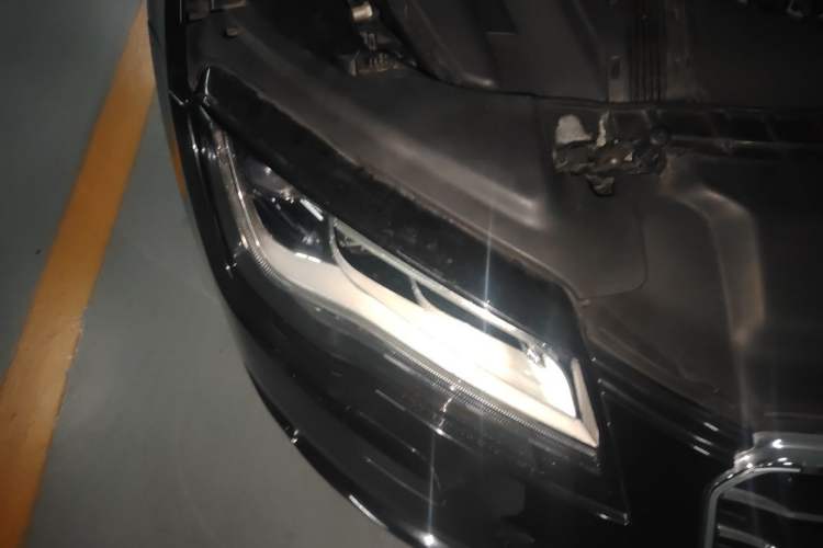 Used Audi A7 2012 3.0TFSI quattro Luxury Edition Right Front Headlight