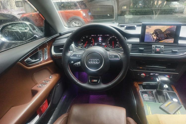 Used Audi A7 2012 3.0TFSI quattro Comfort Edition Steering Wheel