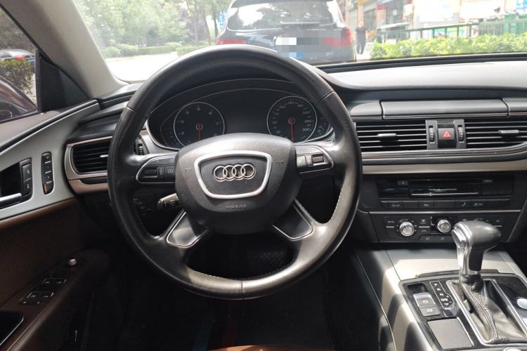 Used Audi A7 2012 2.8FSI quattro Ambition model Steering Wheel