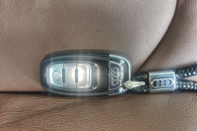 Used Audi A7 2012 3.0TFSI quattro Comfort Edition Vehicle Key