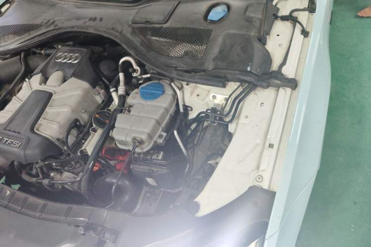 Used Audi A7 2012 3.0TFSI quattro Comfort Edition Engine Bay Left