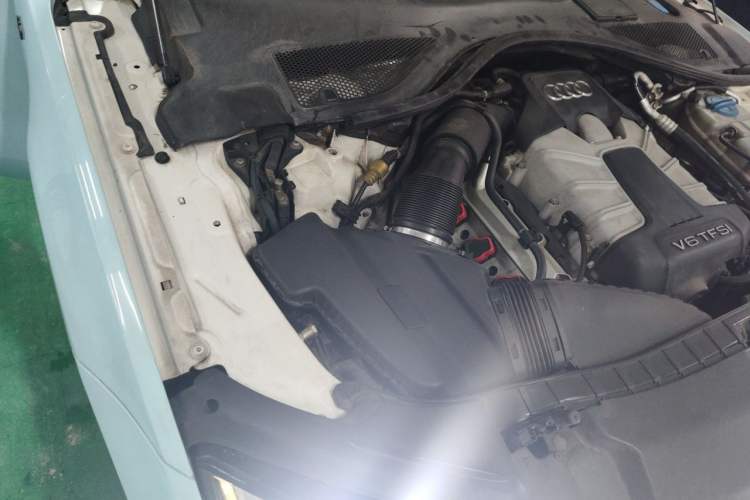 Used Audi A7 2012 3.0TFSI quattro Comfort Edition Engine Bay Right
