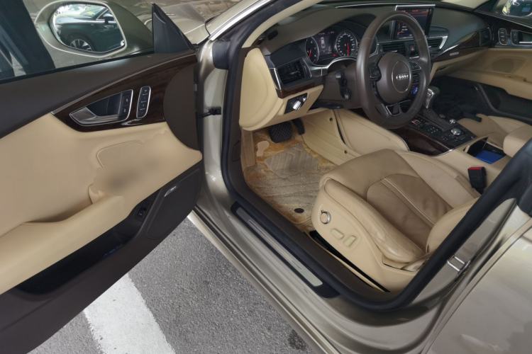 Used Audi A7 2012 3.0TFSI quattro Comfort Edition Driver Seat